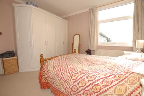 13b Hillcrest Road, Hythe, CT21 5EX