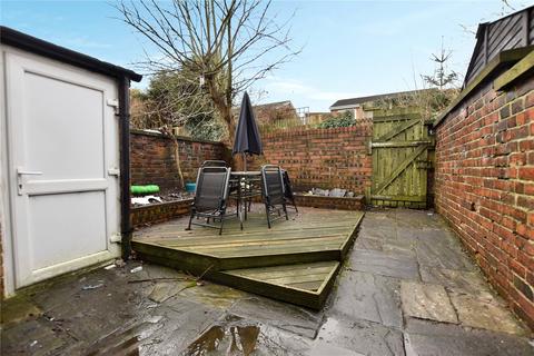 3 bedroom terraced house for sale - Smallbrook Road, Shaw, Oldham, Greater Manchester, OL2