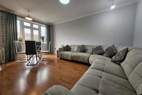 1 bedroom apartment for sale - Elizabeth Gardens, Isleworth, Greater London, TW7
