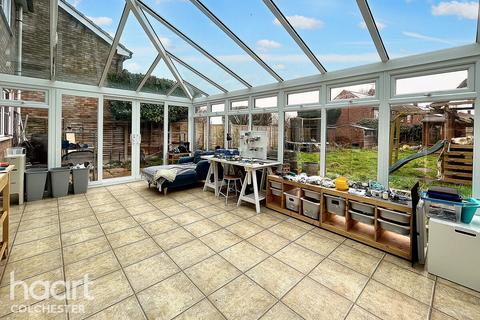 28 Stane Field, Marks Tey, Colchester, CO6 1LX