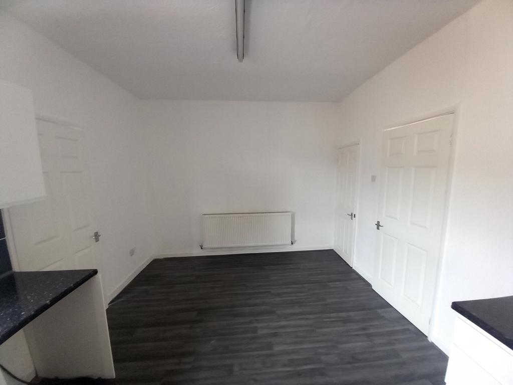 Dining kitchen