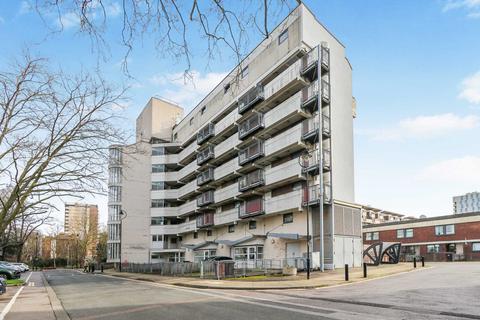 1 bedroom apartment for sale - Muir Road, London