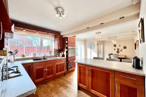 3 Dearne Croft, Wetherby, LS22 7UP