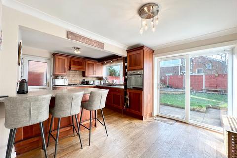 3 Dearne Croft, Wetherby, LS22 7UP