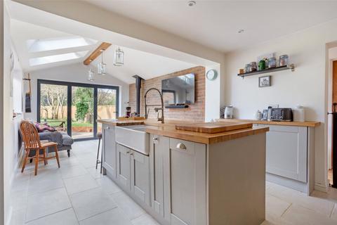 5 Bartons Lane, Old Basing, Basingstoke, RG24 8AN