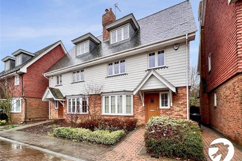 4 bedroom house to rent - Chaplin Court, Sutton At Hone, Dartford, Kent, DA4