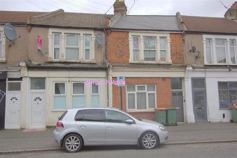 4 bedroom terraced house for sale, East Ham E6