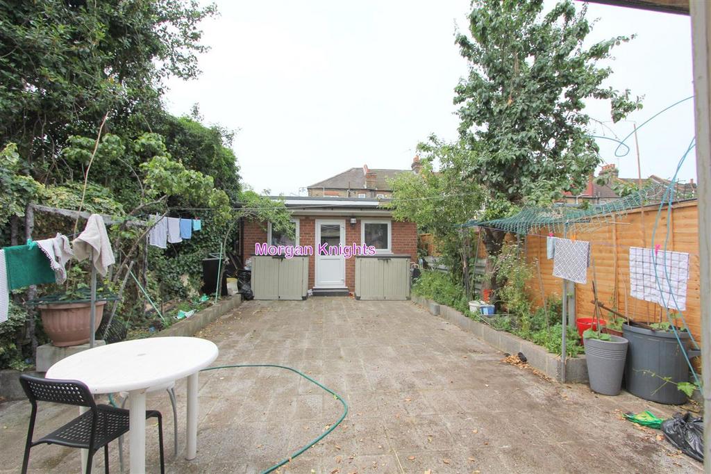 Rear Garden: