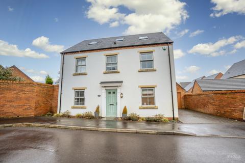 5 bedroom detached house for sale, 1881 SQ FT of internal living space