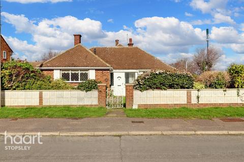 2 bedroom bungalow for sale, Bedford Road, Hitchin