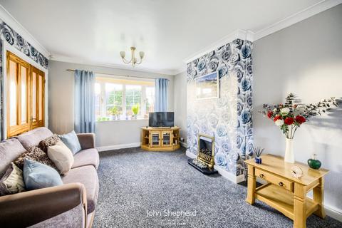 3 bedroom semi-detached house for sale - Trinity Rise, Stafford, Staffordshire, ST16