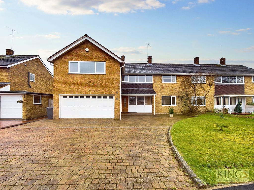 The Ryde, Hatfield, AL9 4 bed semidetached house for sale £725,000