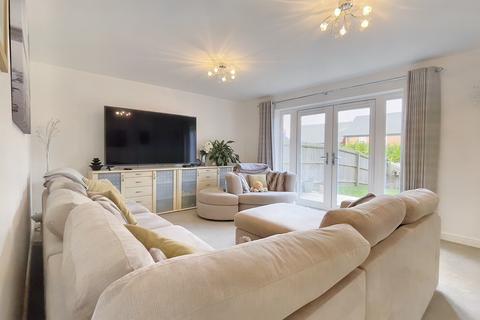 4 bedroom detached house for sale, Nursery Close, Ravenstone, LE67