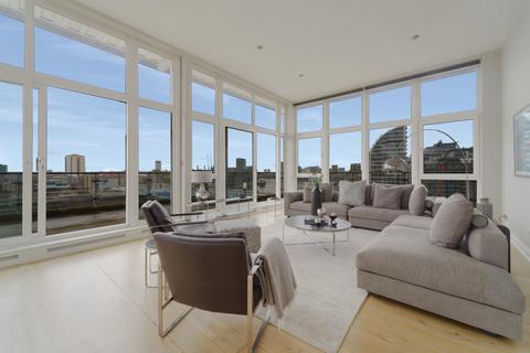 3 bedroom apartment for sale, Dolphin House, Smugglers way, London, SW18