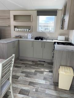 2 bedroom static caravan for sale, PS-200224 – Meadow Lakes Holiday Park, St Austell, Cornwall