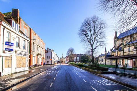 2 bedroom terraced house for sale, West Street, Chichester, West Sussex, PO19