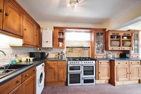 4 bedroom detached house for sale, Arras Drive, East Riding of Yorkshire HU16