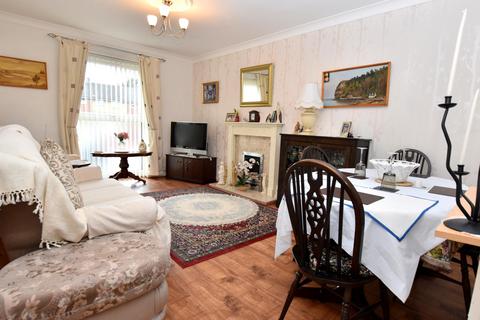 2 bedroom flat for sale, Elm Tree Court, East Riding of Yorkshire HU16