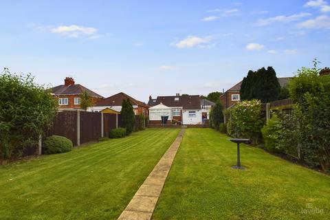 2 bedroom detached bungalow for sale, Golf Links Road, East Riding of Yorkshire HU6