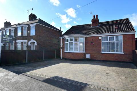 2 bedroom detached bungalow for sale, Golf Links Road, East Riding of Yorkshire HU6