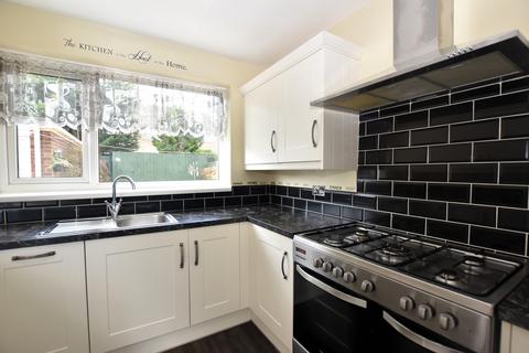 3 bedroom semi-detached house for sale - Goodmanham Way, East Riding of Yorkshire HU16