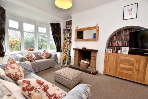 3 bedroom semi-detached house for sale, Overland Road, East Riding of Yorkshire HU16
