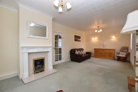 2 bedroom bungalow for sale, Valley Drive, East Riding of Yorkshire HU10