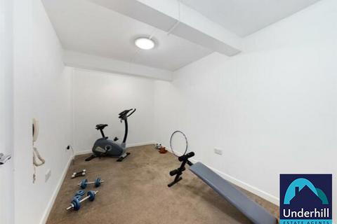 60 Burrator Drive, Exeter, EX4 2EW