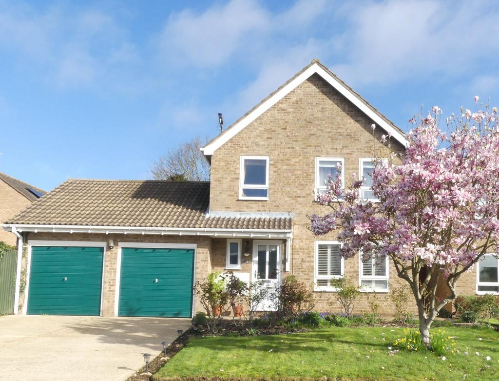 Regency Way, Peterborough PE3 4 bed detached house £450,000