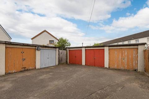 Garage to rent, Stewart Clark Avenue, Edinburgh EH30