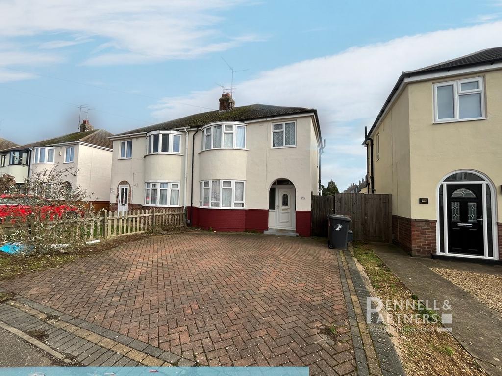 Southfields Drive, Peterborough PE2 3 bed semidetached house for sale