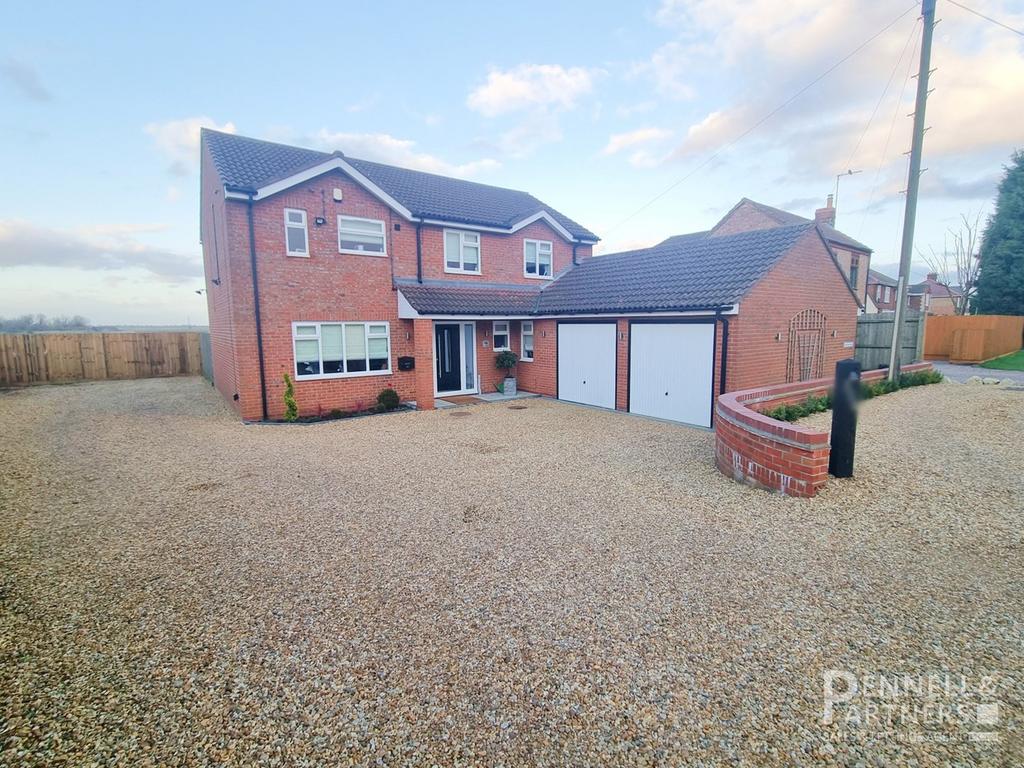Coates Road, Peterborough PE7 4 bed detached house for sale £575,000
