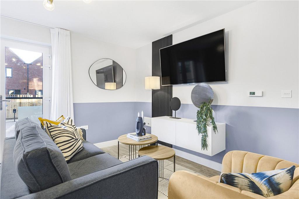 Show Apartment