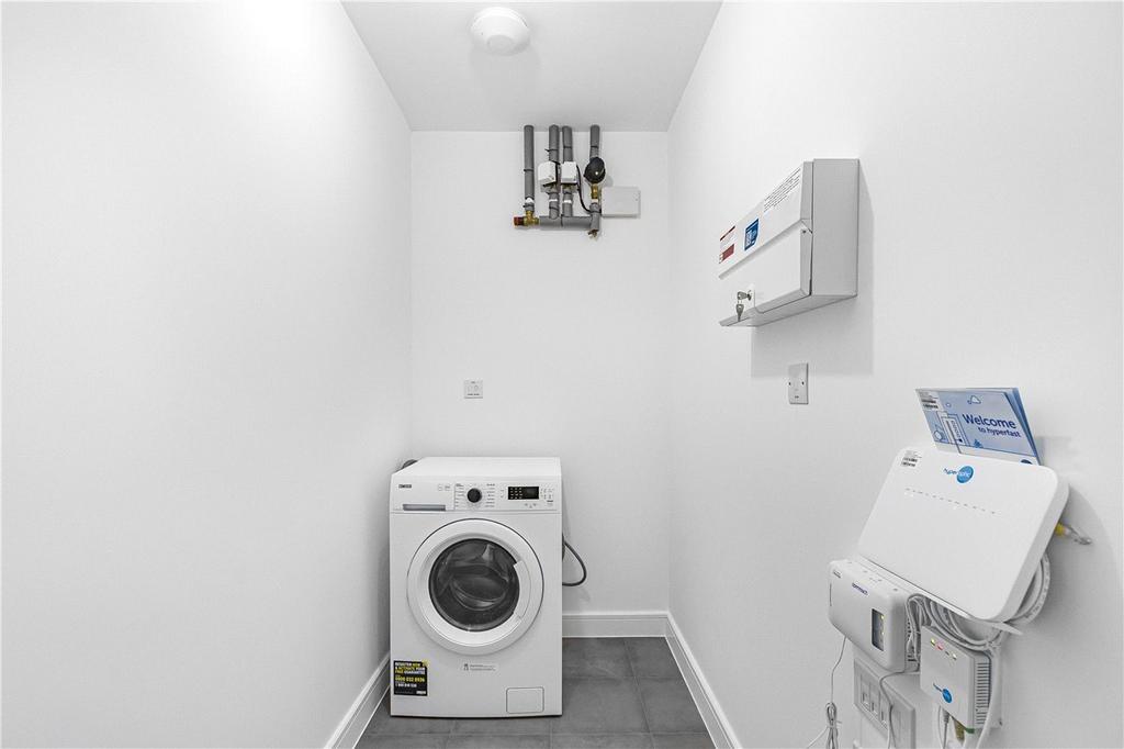 Show Apartment