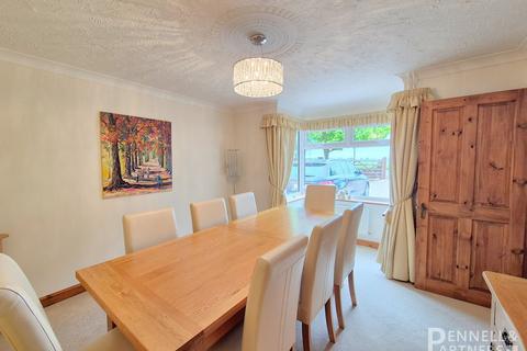 4 bedroom detached house for sale, Burnt House Road, Peterborough PE7