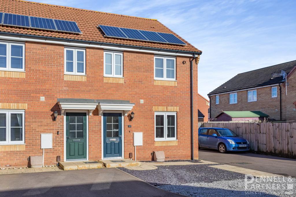 Violet Avenue, Peterborough PE7 3 bed semidetached house for sale £