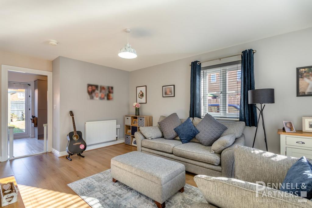 Violet Avenue, Peterborough PE7 3 bed semidetached house for sale £
