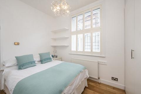 1 bedroom flat to rent, Village Mount, Perrins Court, London