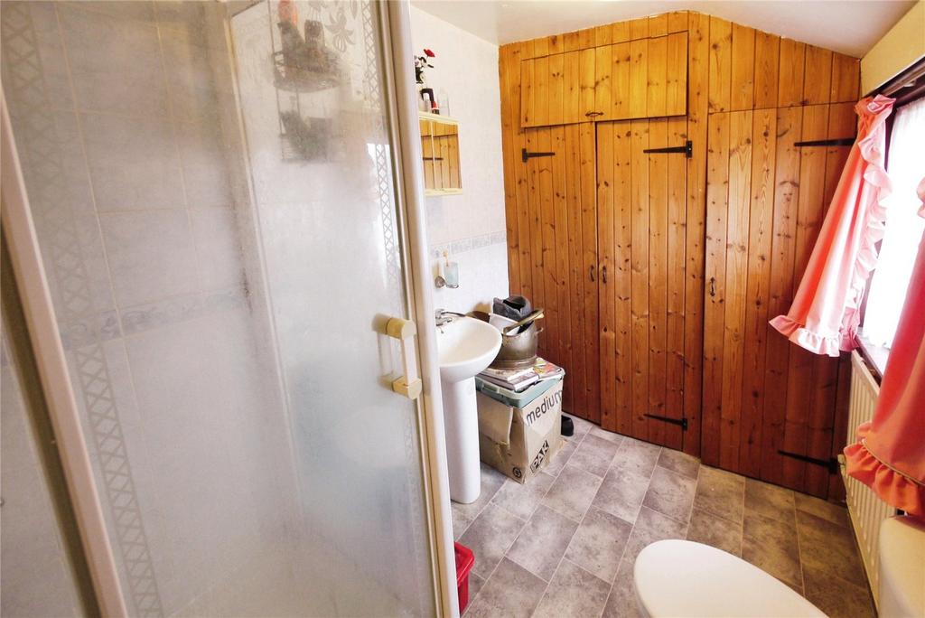 Ensuite Shower Room