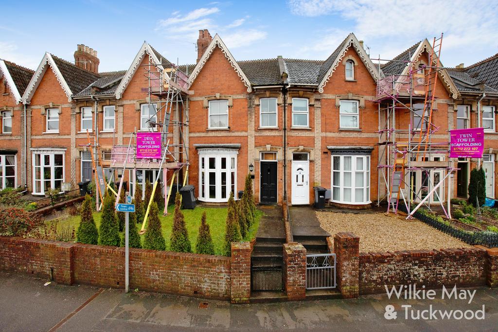North Street, Bridgwater TA6 4 bed terraced house for sale £320,000