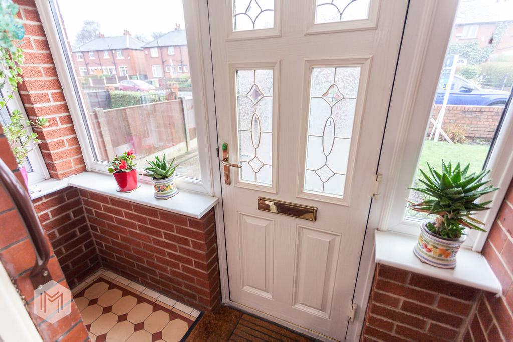 Springfield Road, Kearsley, Bolton, Greater Manchester, BL4 8LA 3 bed semidetached house for