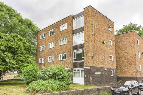 1 bedroom ground floor flat for sale, Hollybush House, Hollybush Lane, Welwyn Garden City, Hertfordshire