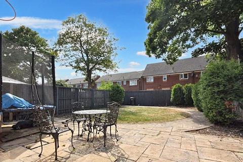 4 bedroom detached house for sale, Highfield Rise, Chester Le street , Chester Le Street, Durham, DH3 3UY