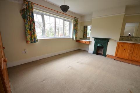 3 bedroom detached house for sale, Ridgway Road, Farnham, Surrey, GU9