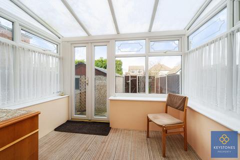 14 Birch Close, Romford, RM7 8ES