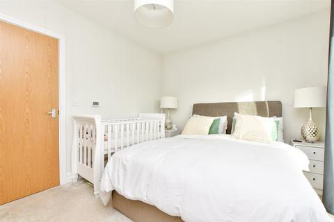 2 bedroom semi-detached house for sale - Key Drive, Cranleigh, Surrey