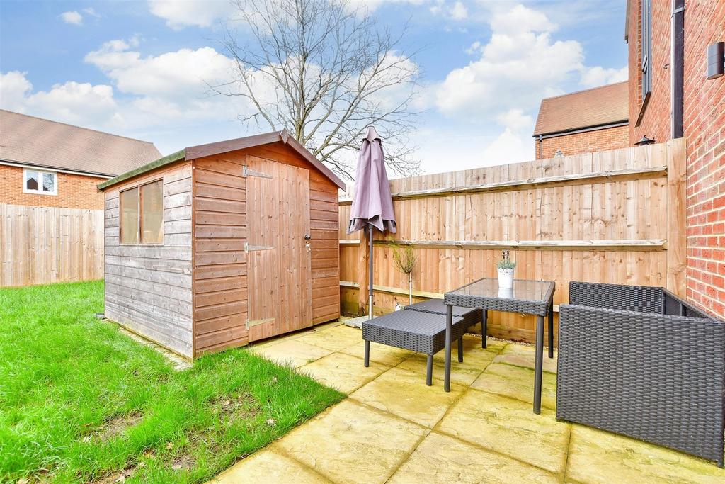 Patio / Decking