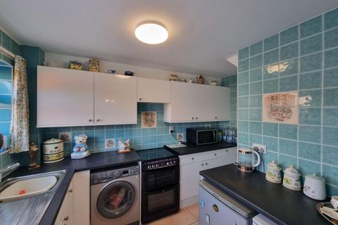 3 bedroom detached house for sale - Trimley Close, Langlands, Northampton NN3 3DL