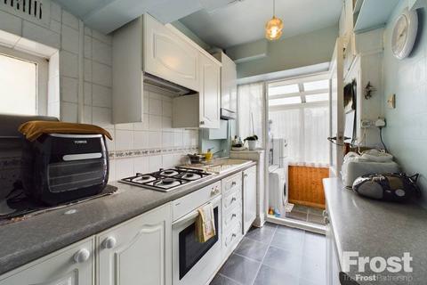 4 Baber Drive, Feltham, TW14 0EX