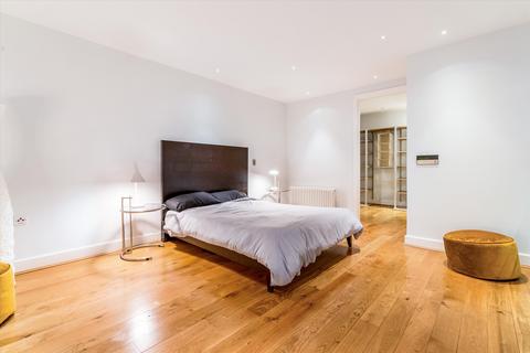 1 bedroom flat for sale, Barter Street, London, WC1A